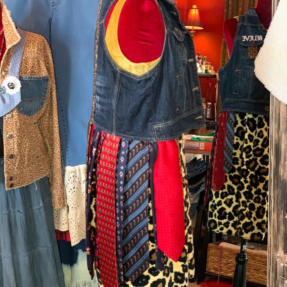 🎄Upcycled Vintage Christmas Denim Gypsy Ooak - Picture 7 of 9